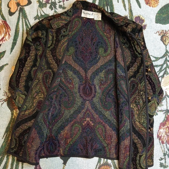 Vintage Flashback Large sweater/cardigan/jacket - Picture 2 of 4